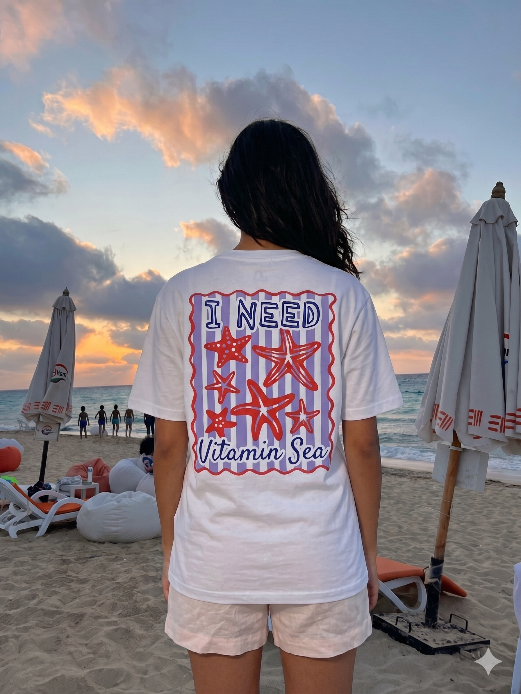 I need Vitamin Sea -  Oversize unisex T-shirt